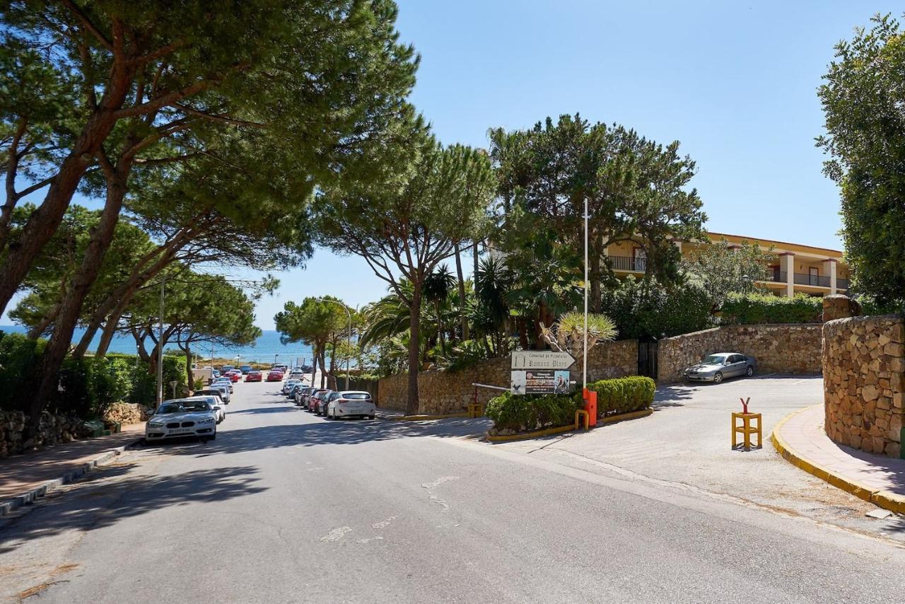 Oleholidays 525 Romana Playa Vistas Al Mar Marbella Exterior photo